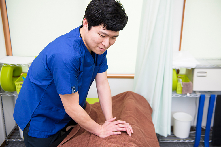 個人個人の反応に合わせたパーソナルな施術